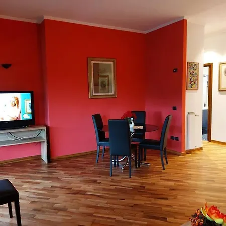 Lungarno 32 With Private Parking Apartment *